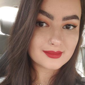 Meet your Posher, Hayley